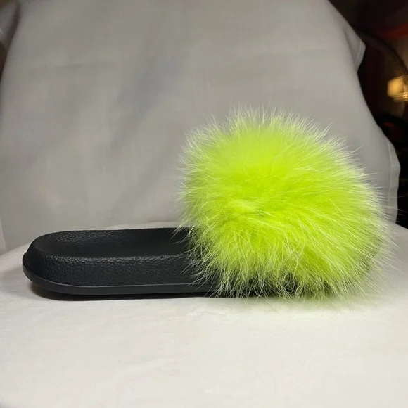 Real Fur Slippers / Green - Picture 1 of 4
